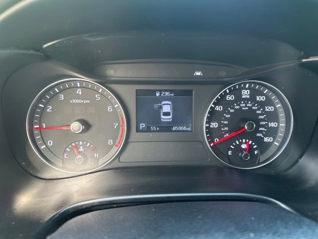 Used 2019 Kia Forte LXS FWD image 17
