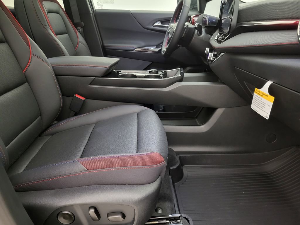 New 2026 Chevrolet Equinox RS w/ Convenience Package III image 16