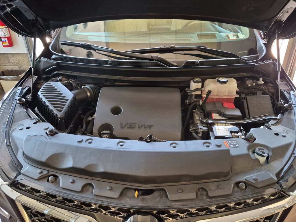 Used 2023 Buick Enclave Avenir w/ Avenir Technology Package AWD/4WD image 17