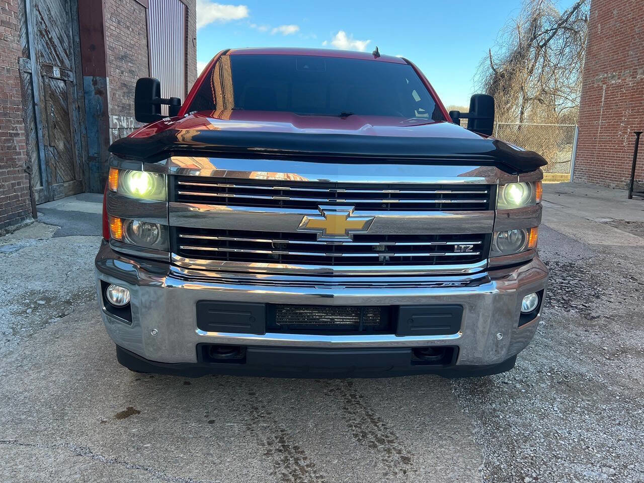 Used 2015 Chevrolet Silverado 2500 LTZ w/ Duramax Plus Package image 8