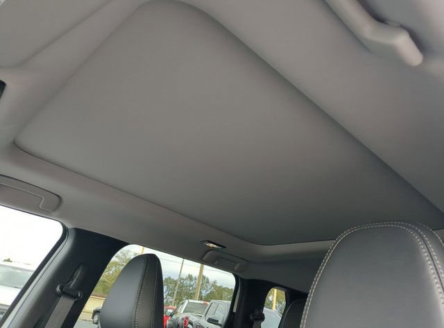 New 2025 Mitsubishi Outlander Trail Edition image 24