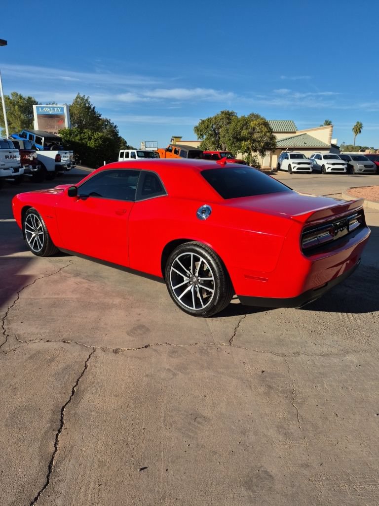 Certified 2022 Dodge Challenger R/T w/ Plus Package RWD image 7