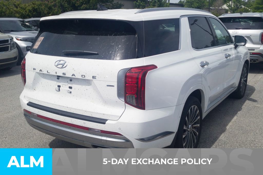 Used 2023 Hyundai Palisade Calligraphy AWD/4WD image 3