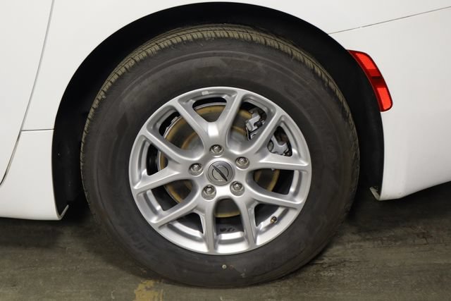 Used 2023 Chrysler Voyager LX FWD image 38