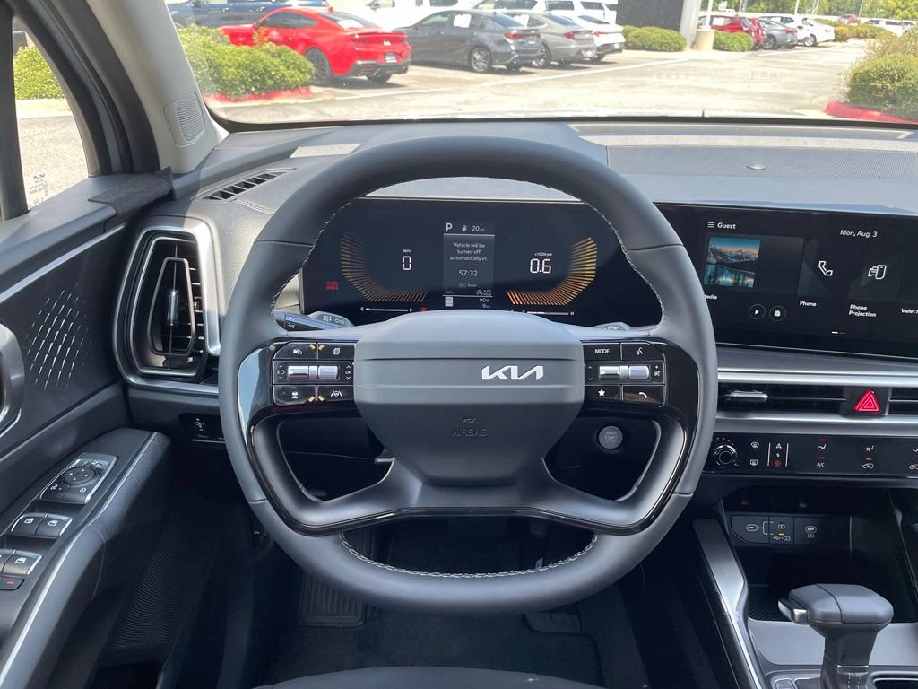 New 2026 Kia Sorento LX FWD image 14