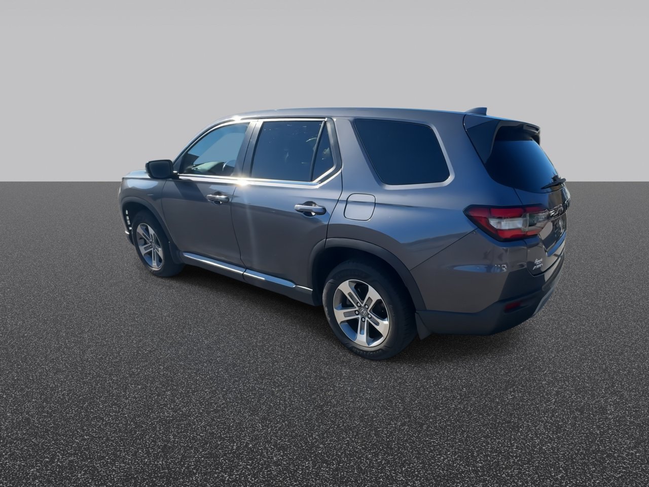 Used 2025 Honda Pilot EX-L image 7