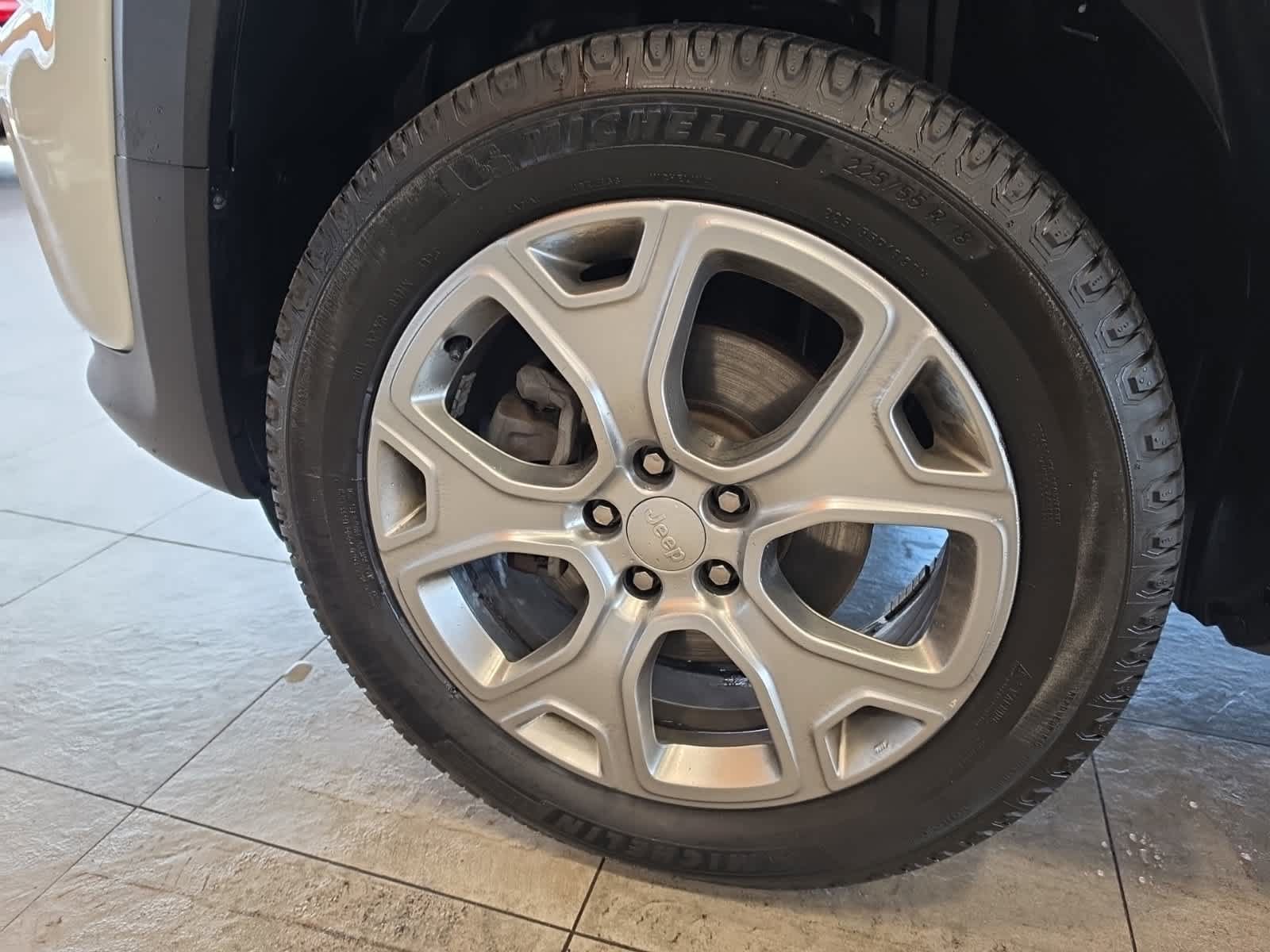 Used 2020 Jeep Renegade Limited AWD/4WD image 14