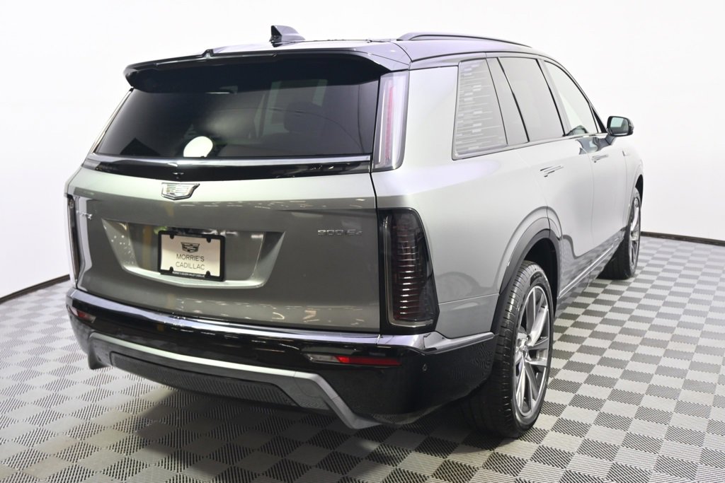 New 2026 Cadillac Vistiq Sport w/ LPO, Floor Liner Package image 6