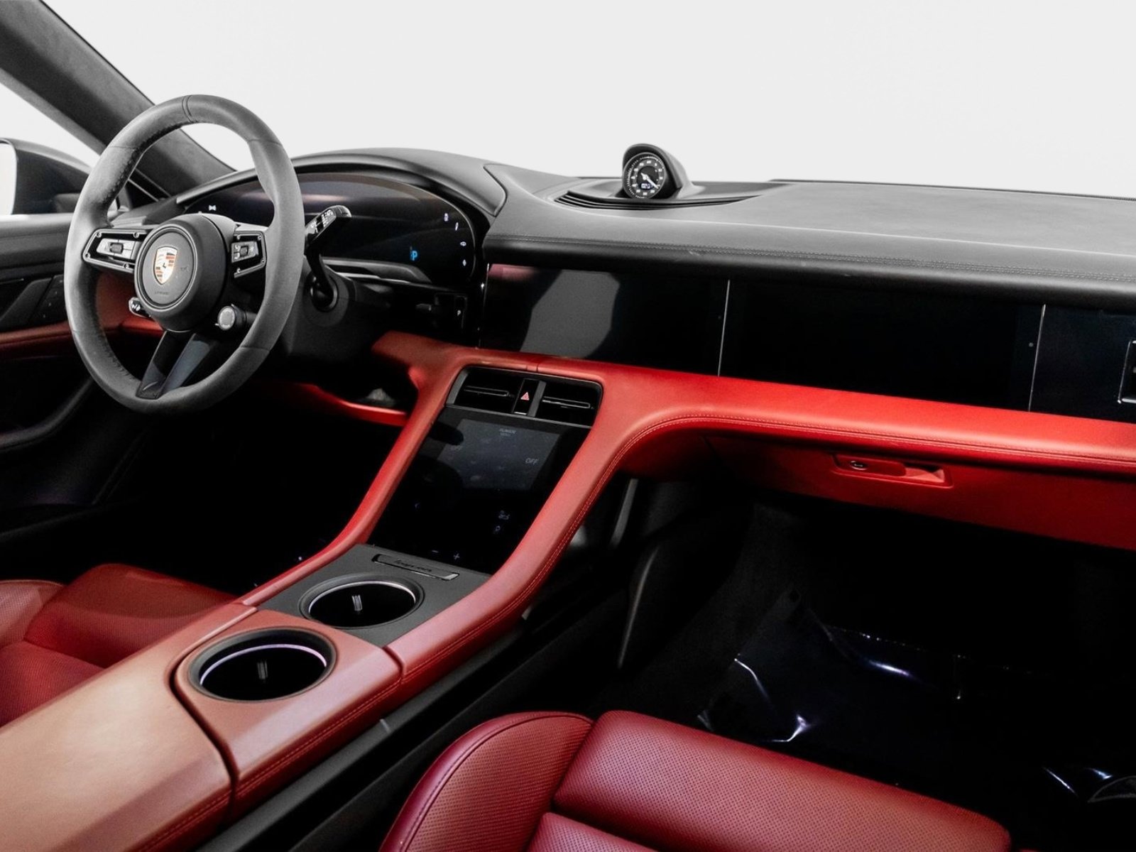 Used 2023 Porsche Taycan GTS w/ Technology Package image 51