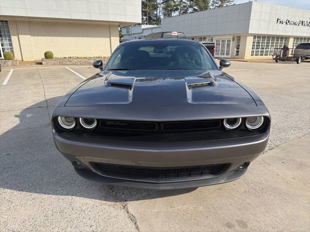 Used 2021 Dodge Challenger SXT w/ Blacktop Package RWD image 3