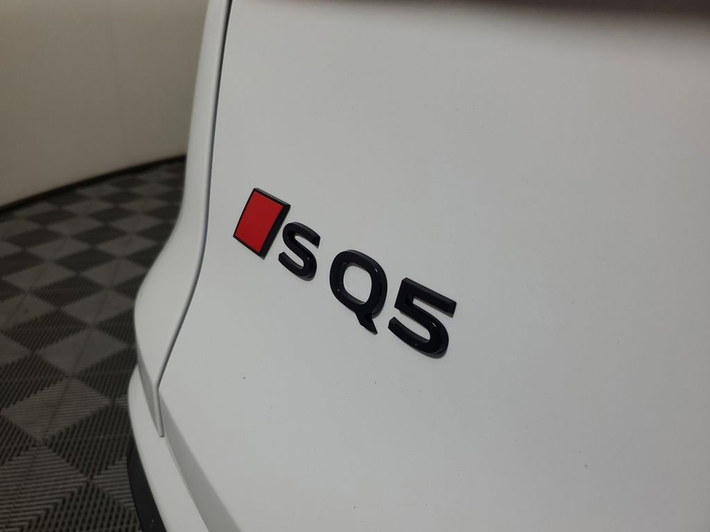 New 2026 Audi SQ5 Premium Plus AWD/4WD image 7
