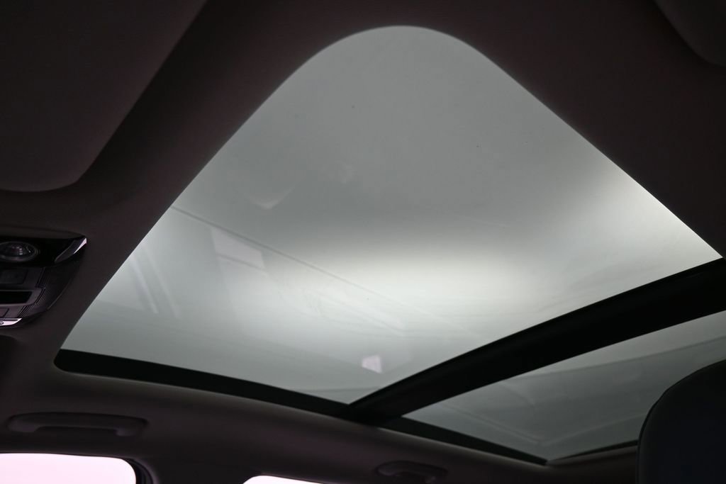 Used 2022 Kia Sorento EX w/ Panoramic Sunroof Package FWD image 28