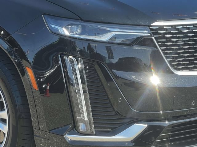 Certified 2024 Cadillac XT6 Luxury w/ LPO, Floor Liner Package AWD/4WD image 10