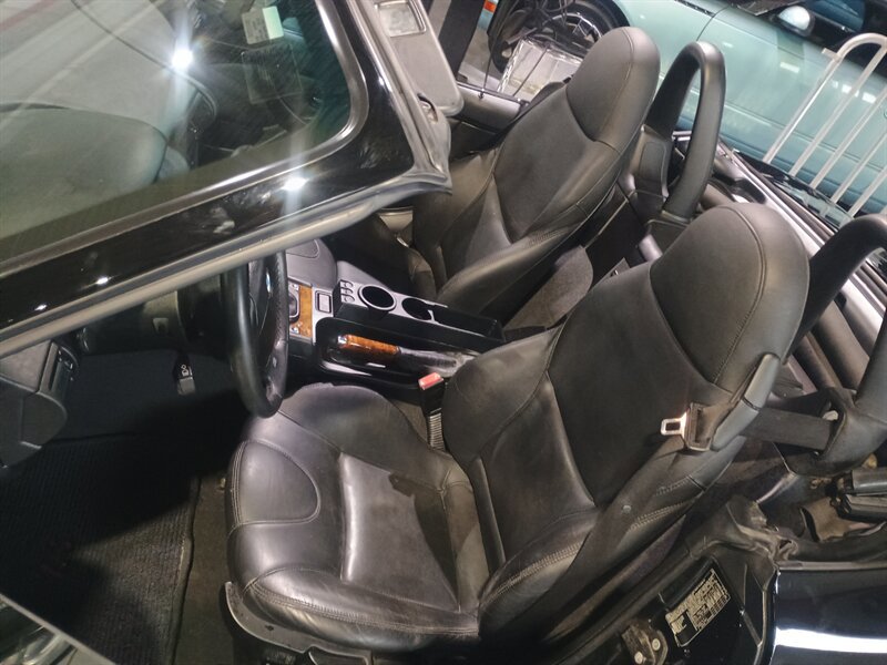 Used 2001 BMW Z3 3.0i RWD image 13