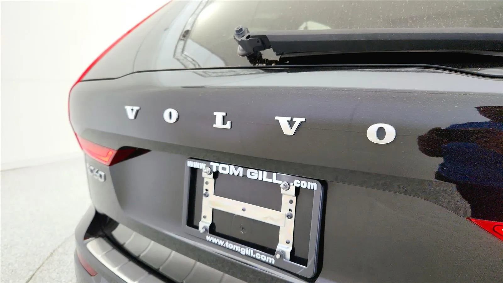 Used 2023 Volvo XC60 B5 Ultimate w/ Climate Package image 16