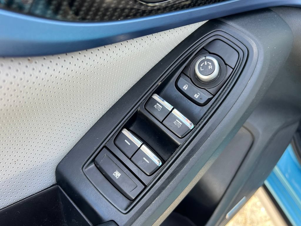 Used 2020 Subaru Crosstrek Hybrid w/ Moonroof Package w/Navigation AWD/4WD image 39