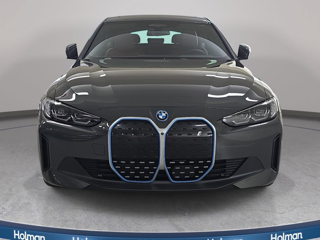 Used 2023 BMW i4 eDrive35 RWD image 2