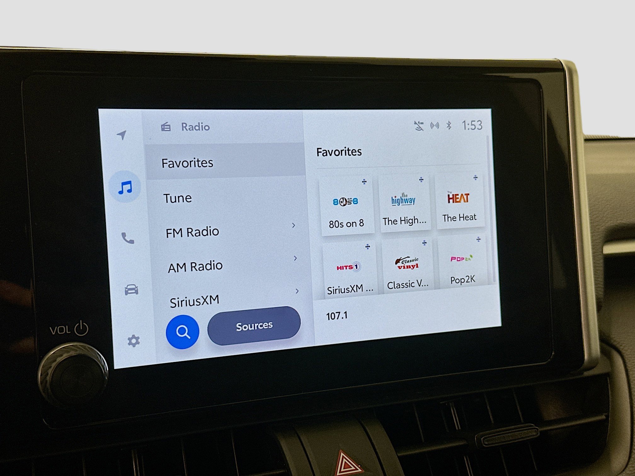 Used 2025 Toyota RAV4 XLE image 21