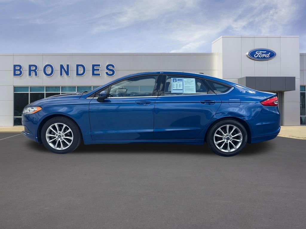 Used 2017 Ford Fusion SE w/ Fusion SE Technology Package