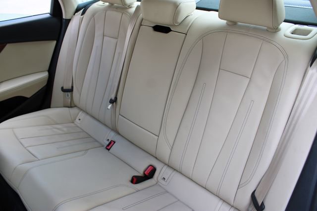 Used 2021 Audi A4 2.0T Premium Plus image 11