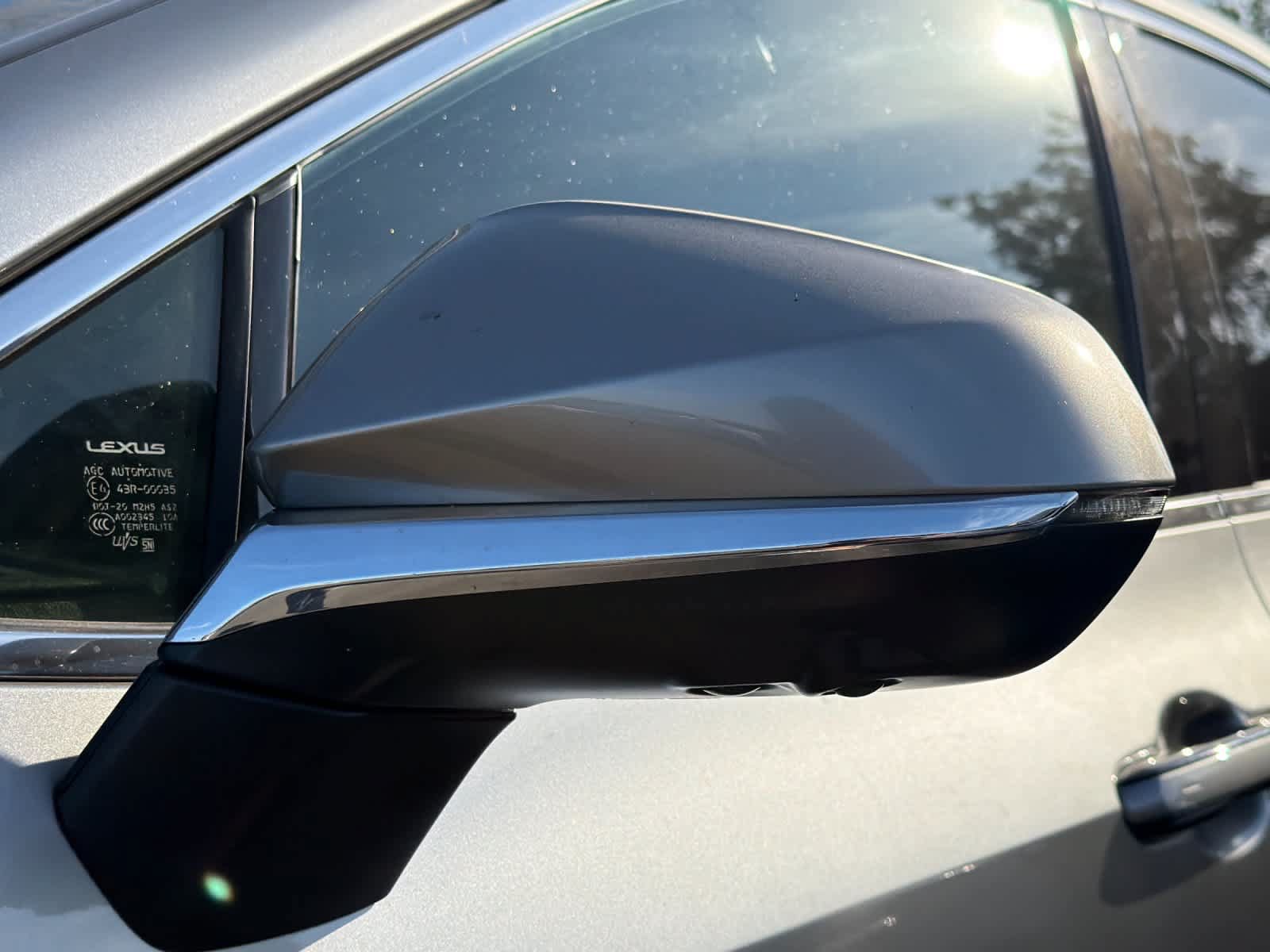 Used 2025 Lexus NX 450h+ AWD w/ Accessory Package (Z2) image 21