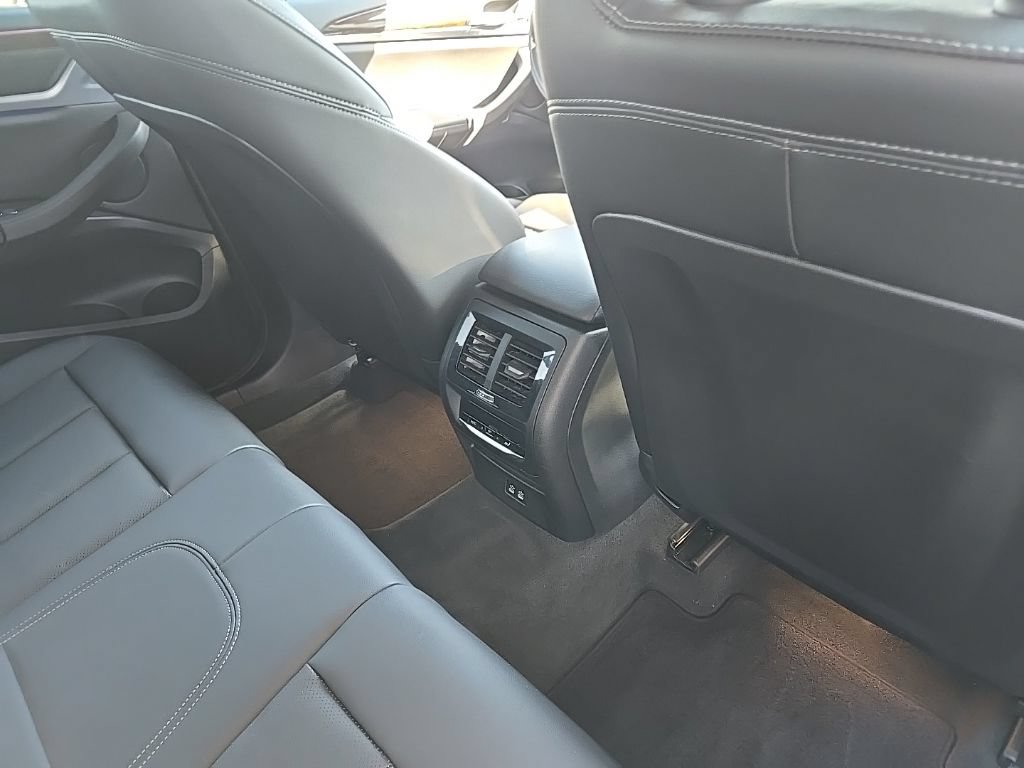 Used 2024 BMW X3 xDrive30i AWD/4WD image 86