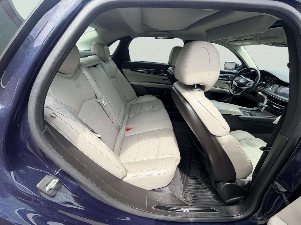 Used 2018 Cadillac CT6 Luxury AWD/4WD image 28