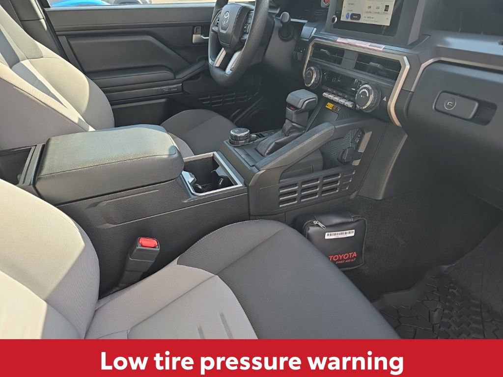 Used 2024 Toyota Tacoma TRD Sport w/ TRD Sport Upgrade Package image 18