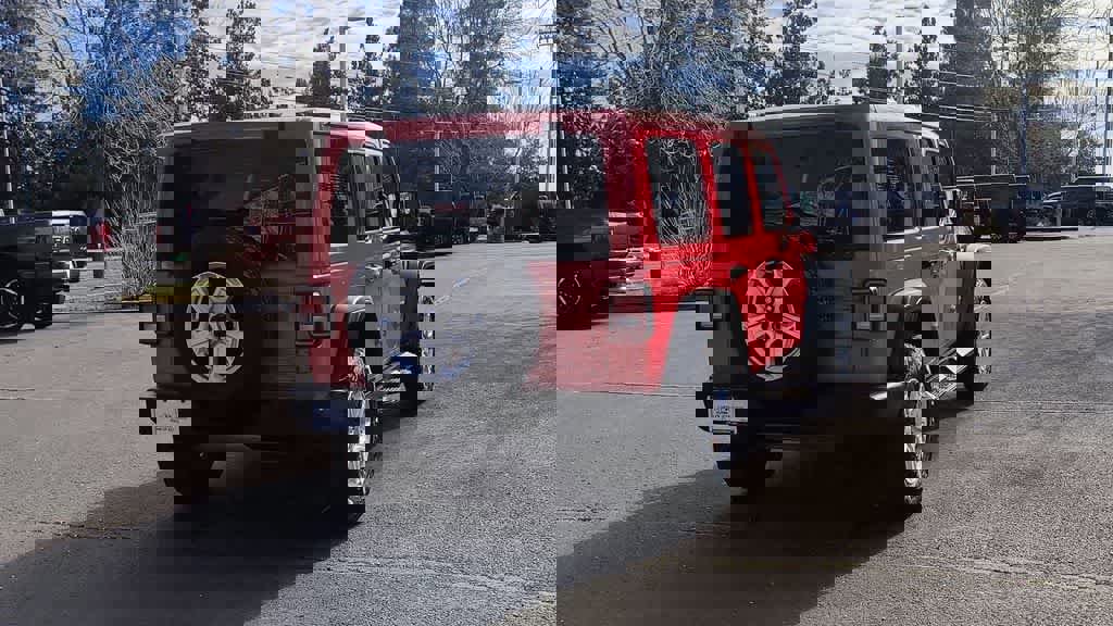 Used 2021 Jeep Wrangler Unlimited Sport w/ Sun And Sound Package image 8