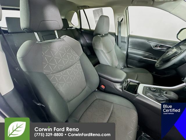 Used 2024 Toyota RAV4 XLE w/ Convenience Package image 32