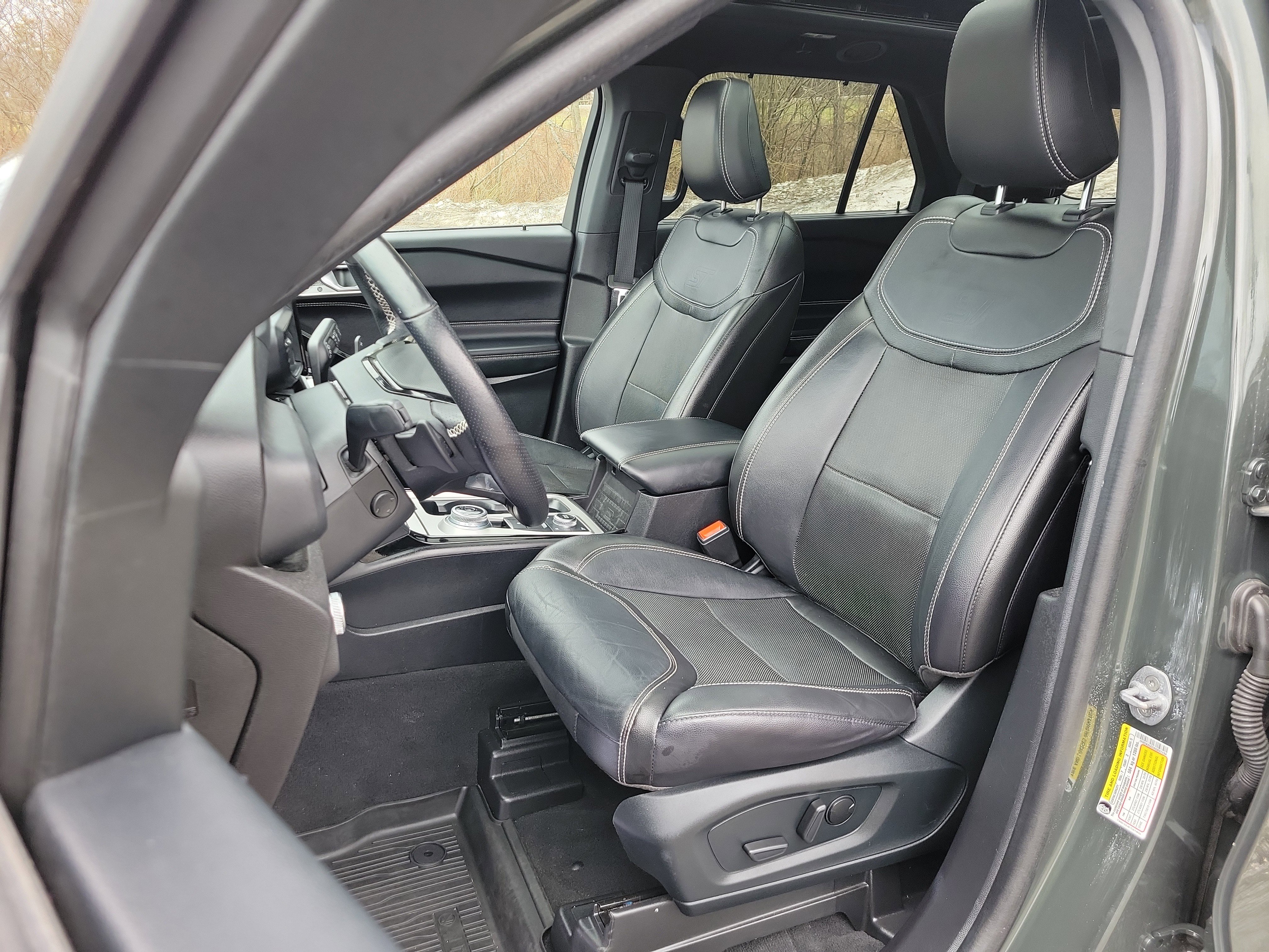 Used 2022 Ford Explorer ST w/ Equipment Group 401A image 14