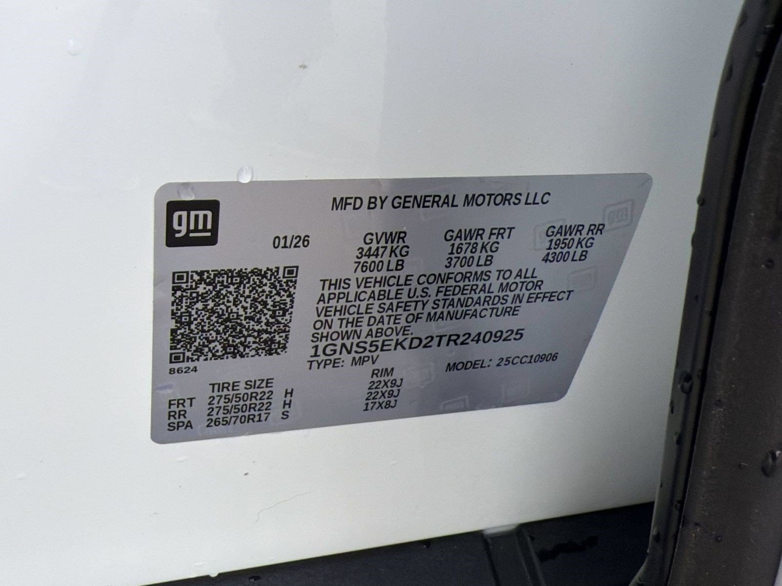 Used 2026 Chevrolet Suburban RST w/ Comfort Package RWD image 25