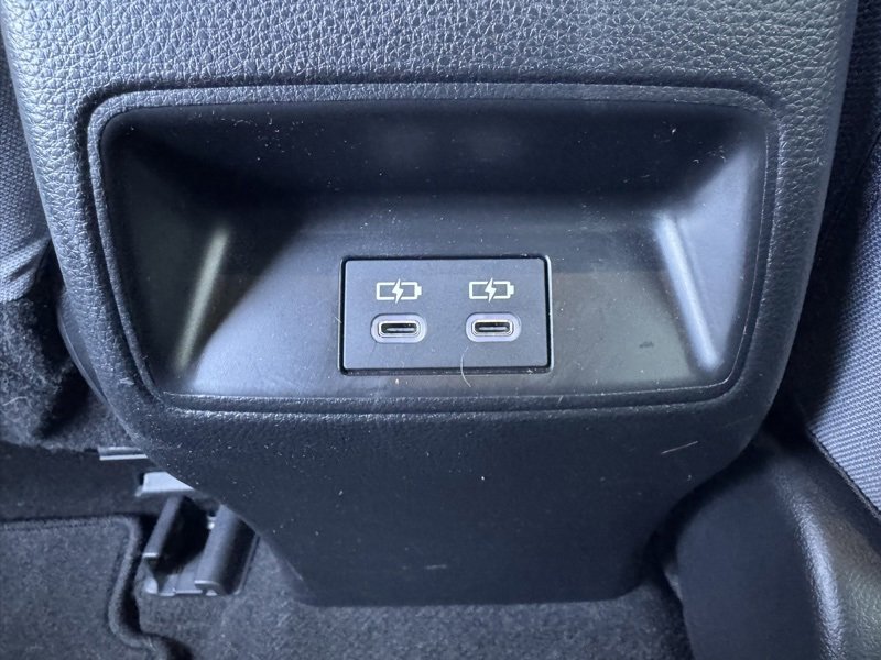 Used 2023 Toyota Corolla SE image 35