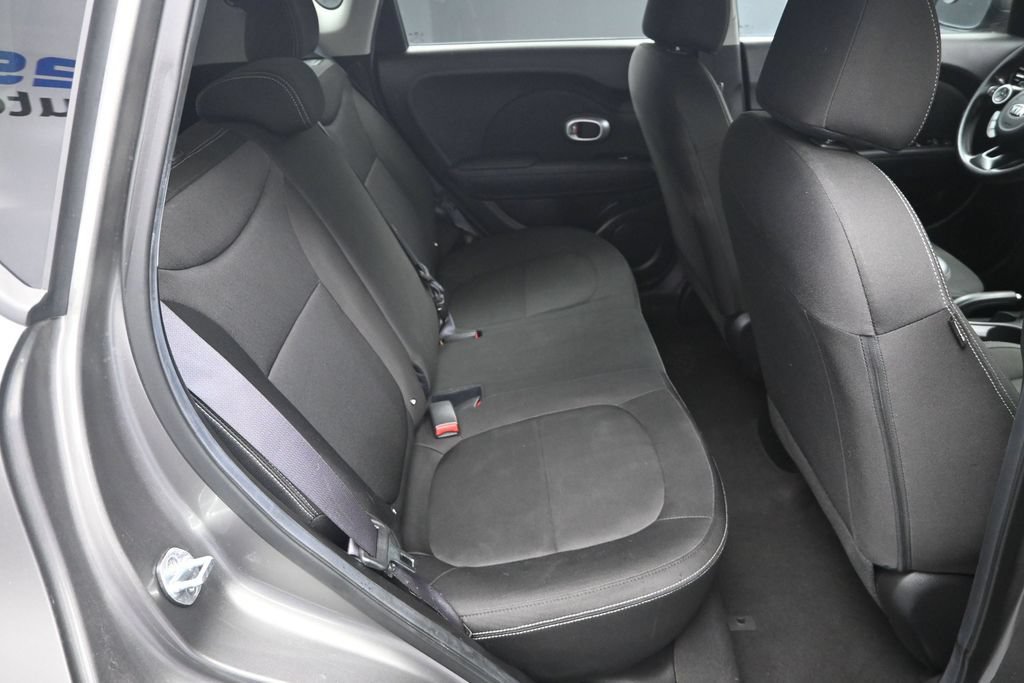 Used 2018 Kia Soul w/ Convenience Package FWD image 28