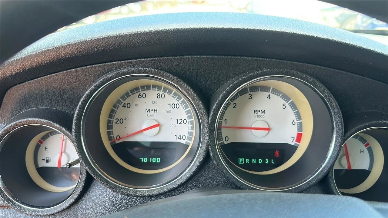 Used 2008 Dodge Charger SE RWD image 40