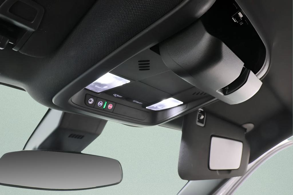 Used 2022 Chevrolet Equinox RS image 15