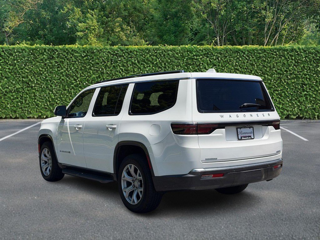 Used 2022 Jeep Wagoneer Series II AWD/4WD image 6