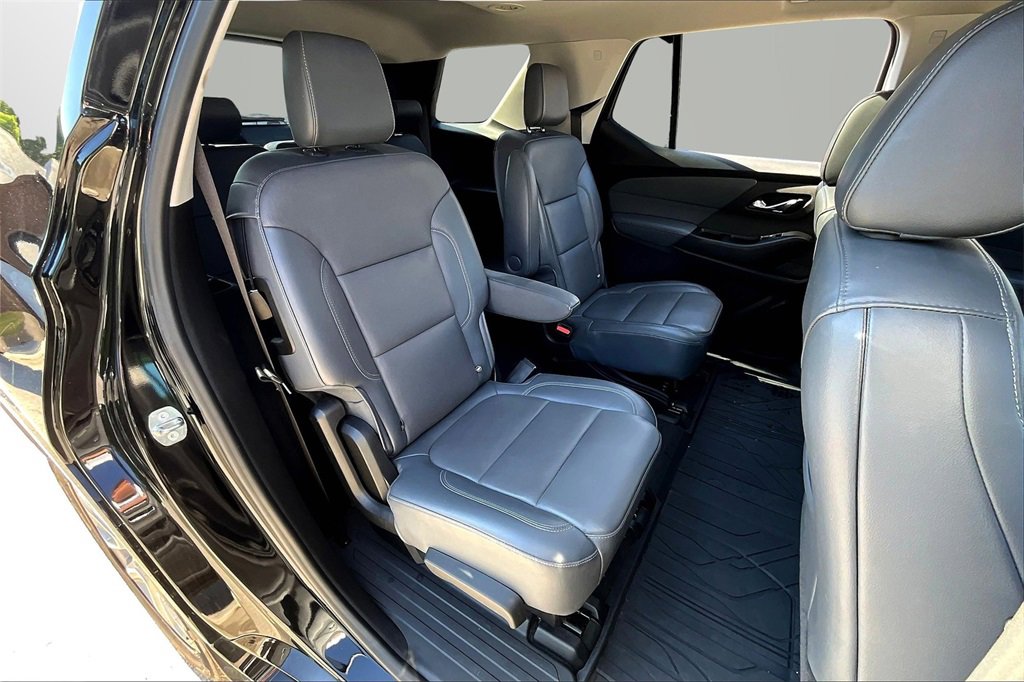 Used 2018 Chevrolet Traverse Premier image 25