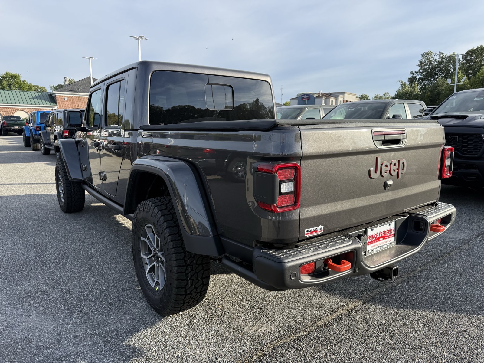 New 2027 Jeep Gladiator Mojave AWD/4WD image 5