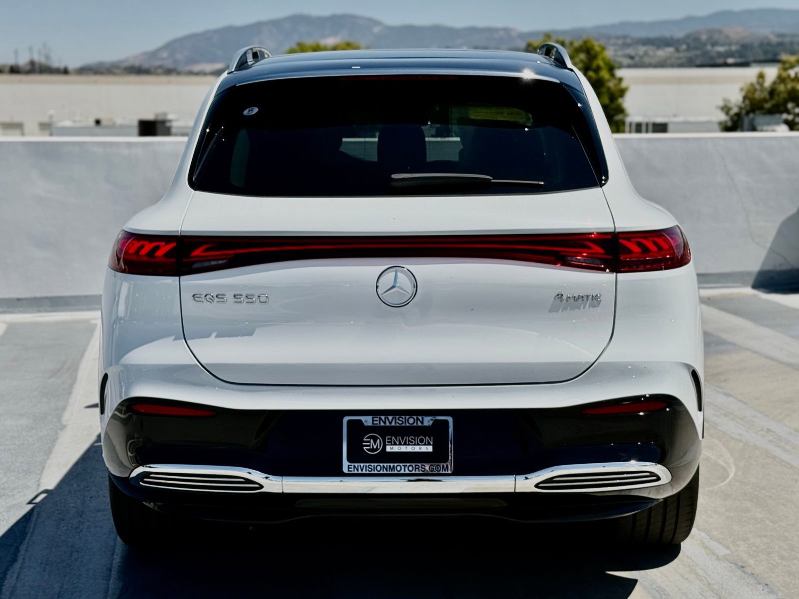 New 2026 Mercedes-Benz EQS 550 4MATIC SUV image 11
