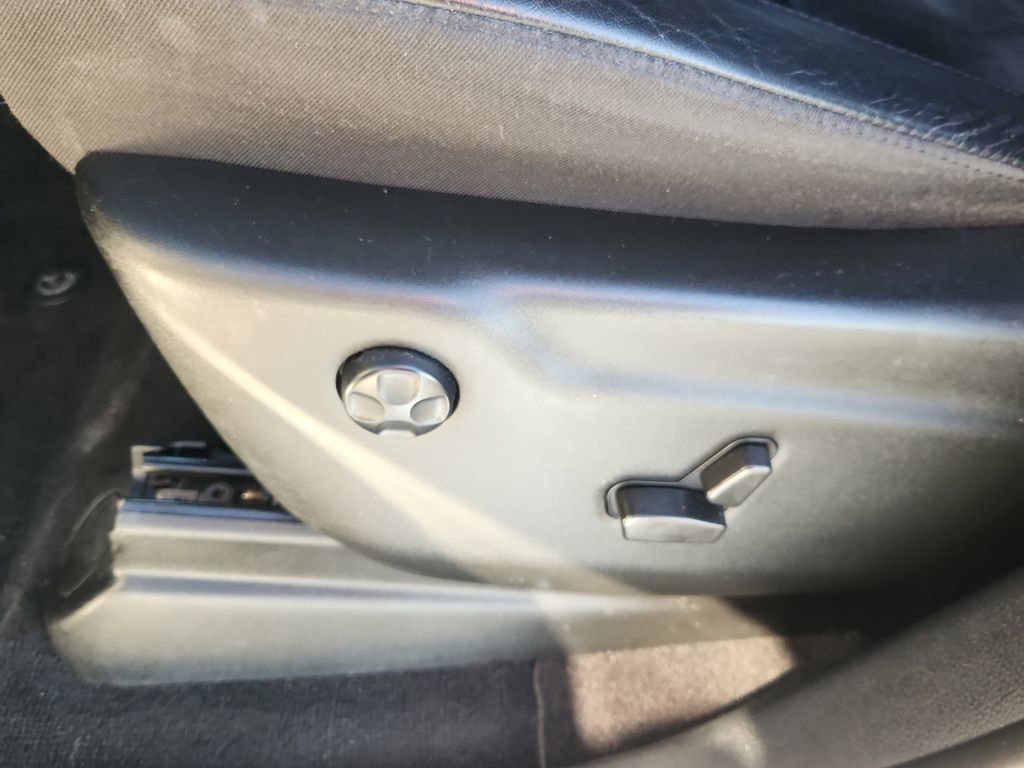 Used 2021 Jeep Grand Cherokee Laredo X image 8