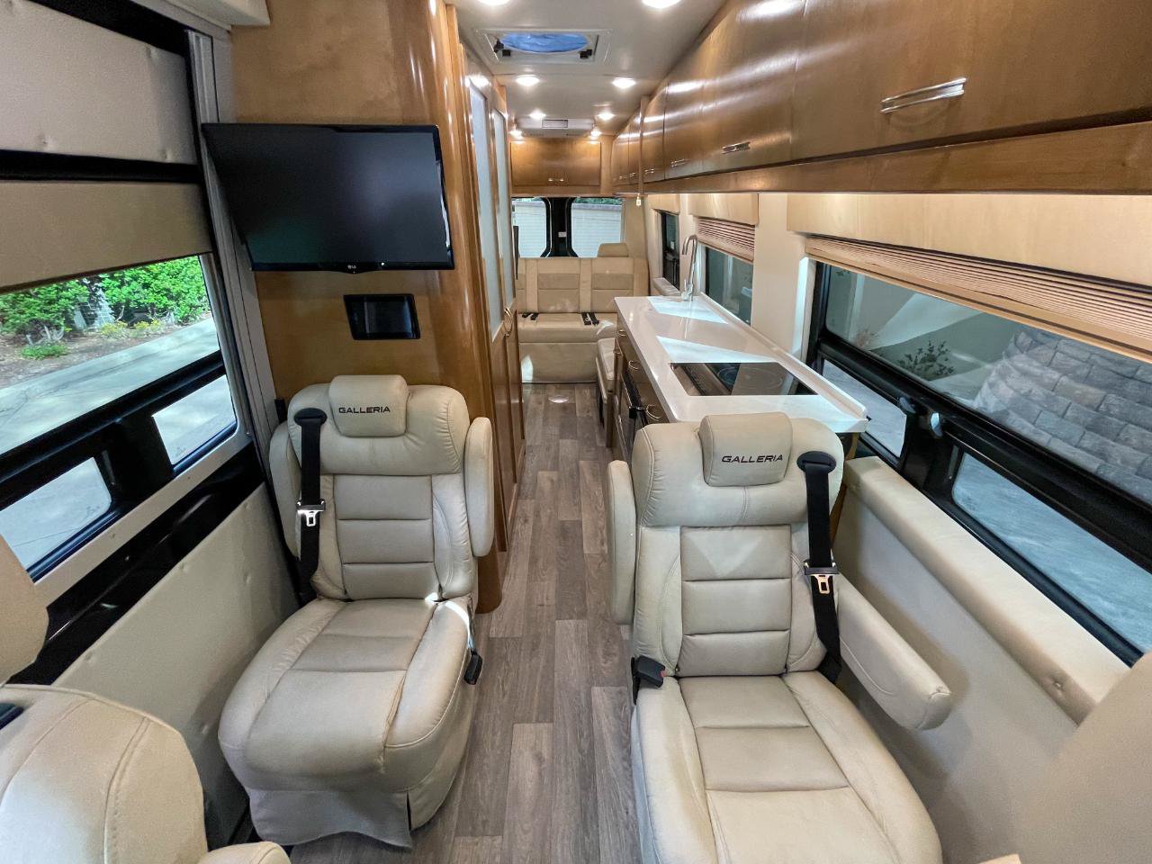 Used 2017 Mercedes-Benz Sprinter 3500 image 27