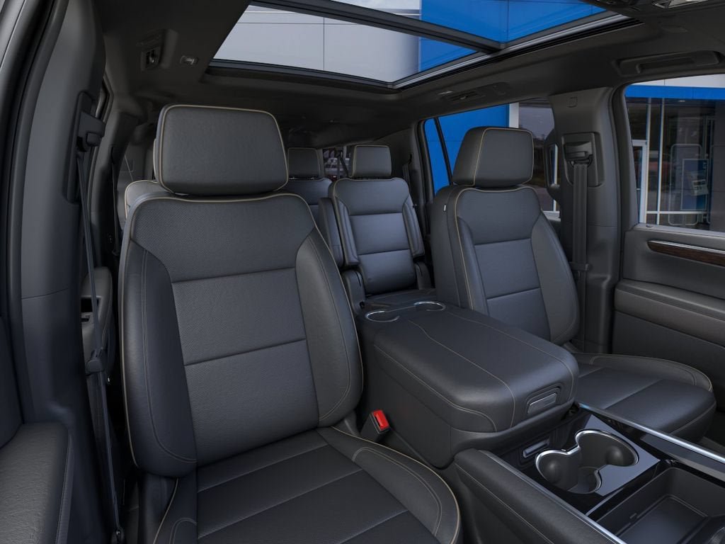 New 2026 Chevrolet Suburban Premier w/ Sun And Tow Package AWD/4WD image 16