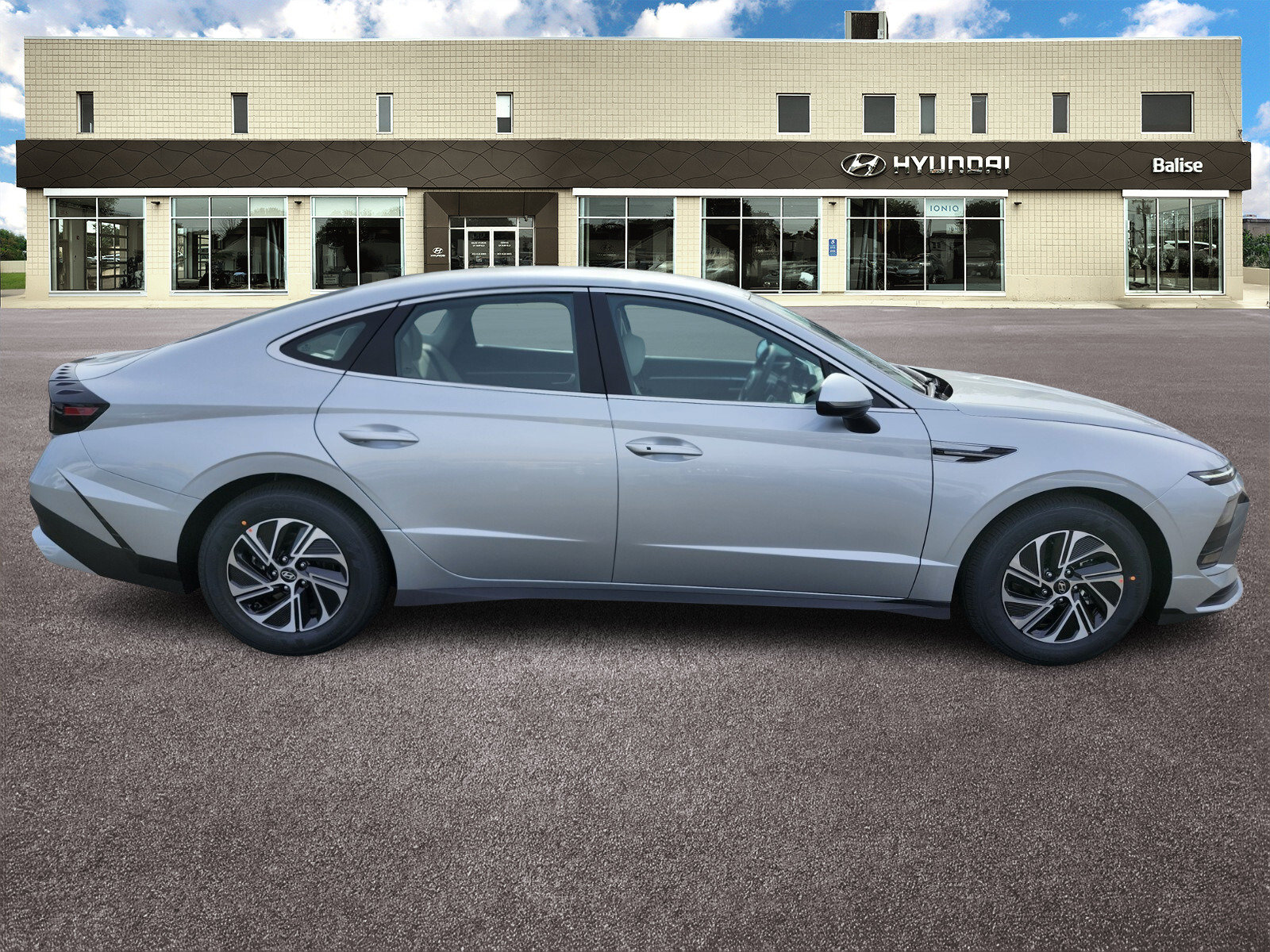 New 2026 Hyundai Sonata Blue FWD image 3