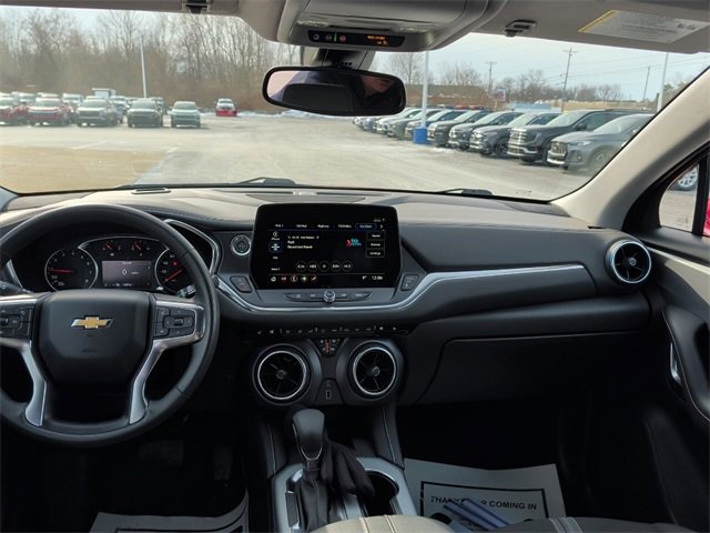 Used 2024 Chevrolet Blazer LT w/ Convenience Package image 4
