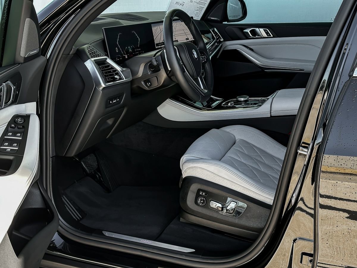 New 2025 BMW X5 sDrive40i w/ Climate Comfort Package image 10