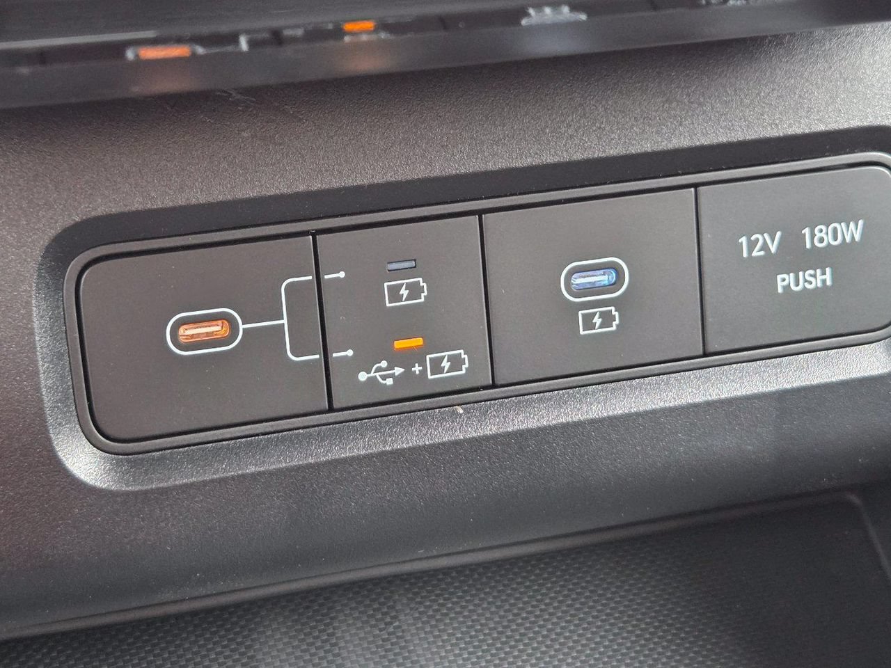 New 2026 Hyundai Tucson Blue SE AWD/4WD image 39