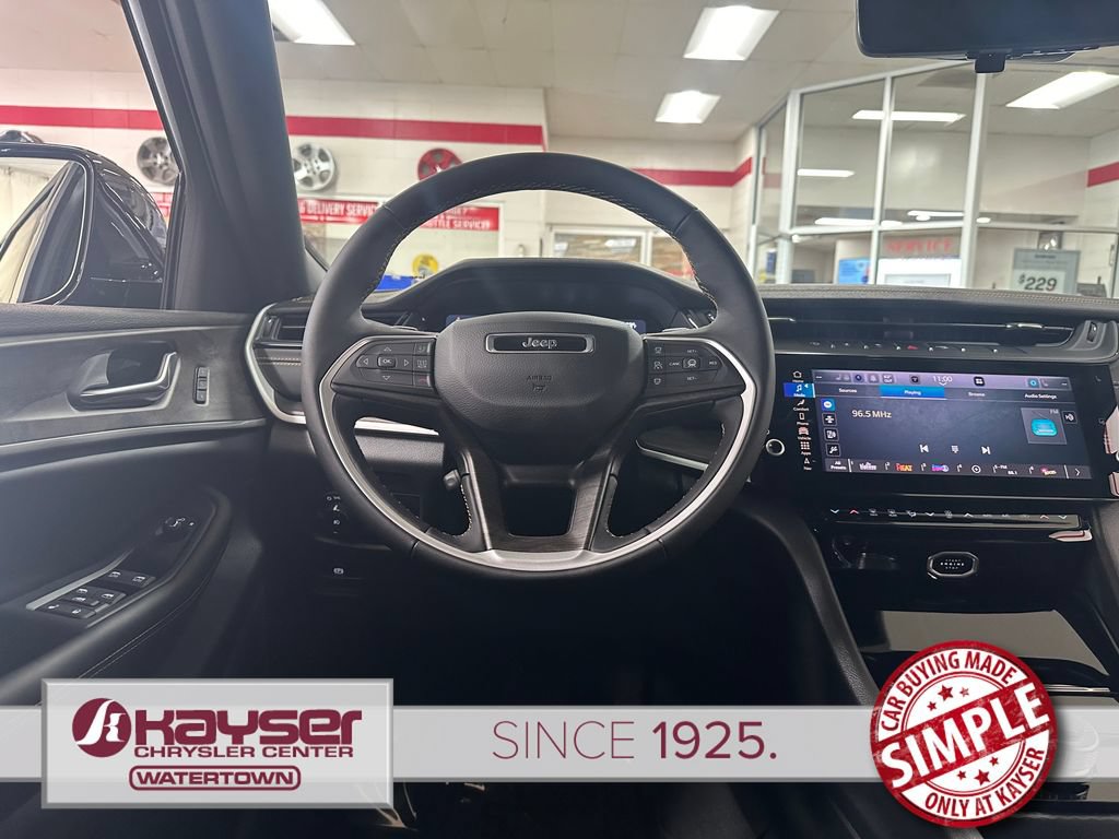 New 2026 Jeep Grand Cherokee Limited AWD/4WD image 17