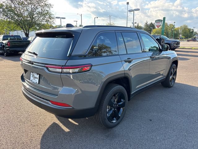 New 2027 Jeep Grand Cherokee Limited AWD/4WD image 29