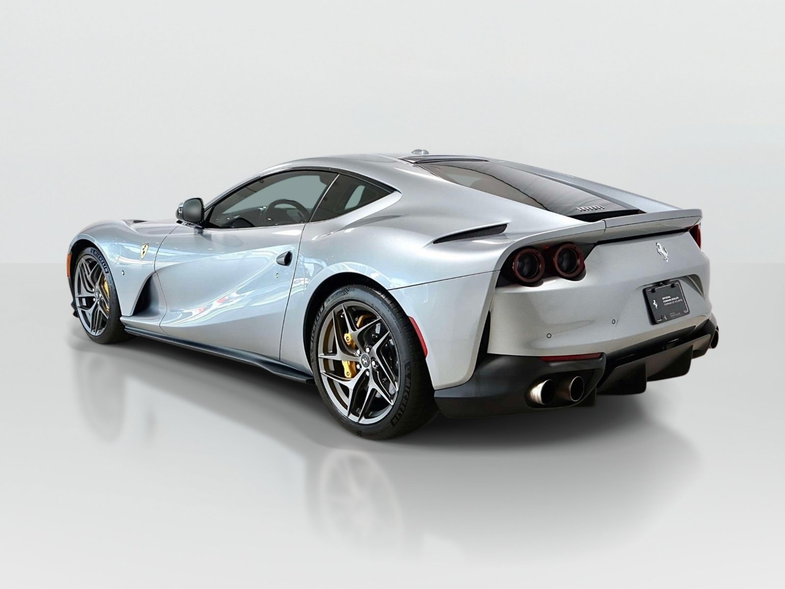 Certified 2019 Ferrari 812 Superfast RWD image 3